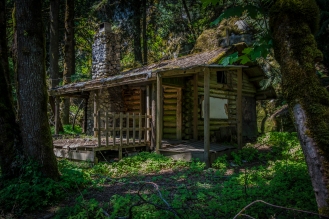 Log cabin in Hope BC